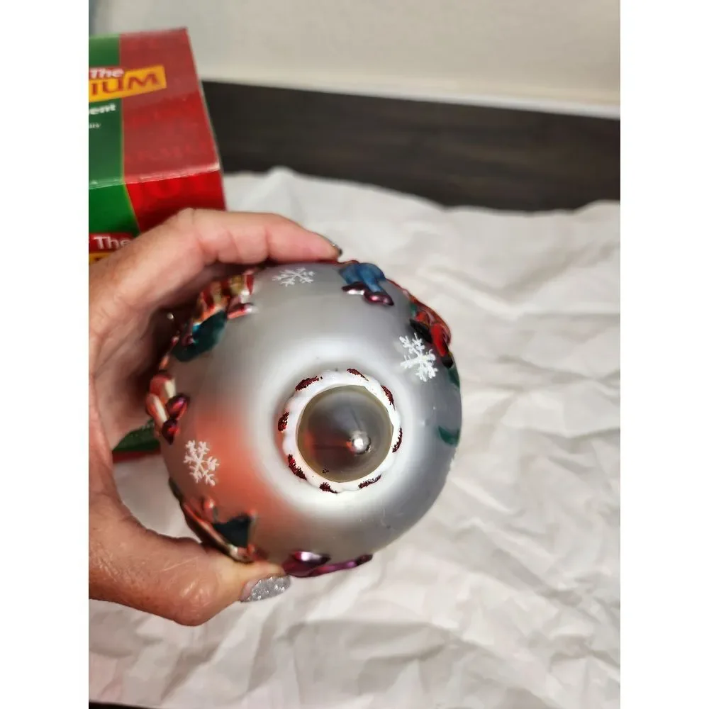 Vintage‎ Toys R Us Children Millennium Christmas Ornament 2000 Glass